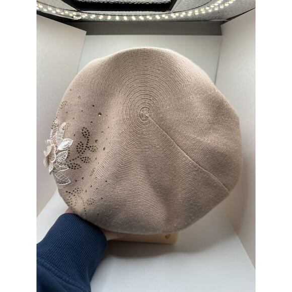 Chic French Beret Beige Rhinestone Embroidered Soft Feminine - Picture 9 of 9